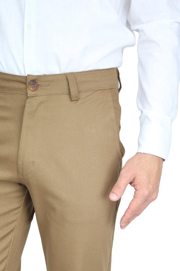 Pantalón Color Camel Stretch De Algodón Regular Fit Para Caballero